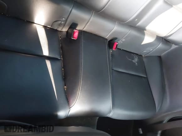 ✅ 2013 Chevrolet Camaro LT • VIN: 2G1FC1E38D9138528 • Lot: 43732906. Wystawiony na IAAI z przebiegiem 121 100 mil. Bezpłatny archiwum sprzedaży aukcyjnych z USA i szczegółowy raport historii pojazdu na DreamBid. Zdjęcie 8.