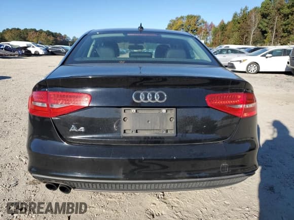 ✅ 2015 Audi A4 Premium • VIN: WAUAFAFL5FN027231 • Lot: 82684175. Listed on Copart with 133,900 mi. Free auction sales archive from the USA and detailed vehicle history report at DreamBid. Image 6.