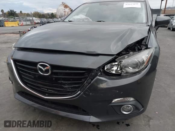 ✅ 2016 Mazda 3 S Touring • VIN: JM1BM1W34G1345542 • Lot: 43647035. Wystawiony na IAAI z przebiegiem 131 339 mil. Bezpłatny archiwum sprzedaży aukcyjnych z USA i szczegółowy raport historii pojazdu na DreamBid. Zdjęcie 6.