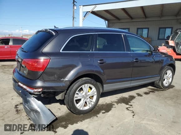 ✅ 2011 Audi Q7 Premium Plus • VIN: WA1LGAFE2BD007331 • Lot: 81831045. Wystawiony na Copart z przebiegiem 148 555 mil. Bezpłatny archiwum sprzedaży aukcyjnych z USA i szczegółowy raport historii pojazdu na DreamBid. Zdjęcie 3.