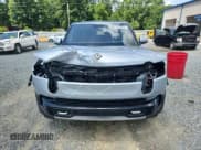 ✅ 2024 Rivian R1S Adventure • VIN: 7PDSGBBA2RN044497 • Lot: 61506055. Listed on Copart with 24,253 mi. Free auction sales archive from the USA and detailed vehicle history report at DreamBid. Image 5.