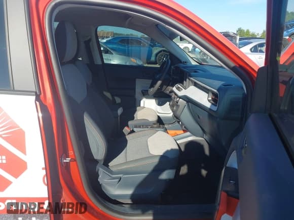 ✅ 2024 Ford Maverick XLT • VIN: 3FTTW8J93RRB20153 • Lot: 43117812. Wystawiony na IAAI z przebiegiem 20 424 mil. Bezpłatny archiwum sprzedaży aukcyjnych z USA i szczegółowy raport historii pojazdu na DreamBid. Zdjęcie 5.