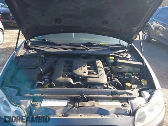 ✅ 2004 Chrysler Concorde LXi • VIN: 2C3HD36M24H592199 • Lot: 43903909. Listed on IAAI with 175,591 mi. Free auction sales archive from the USA and detailed vehicle history report at DreamBid. Image 10.