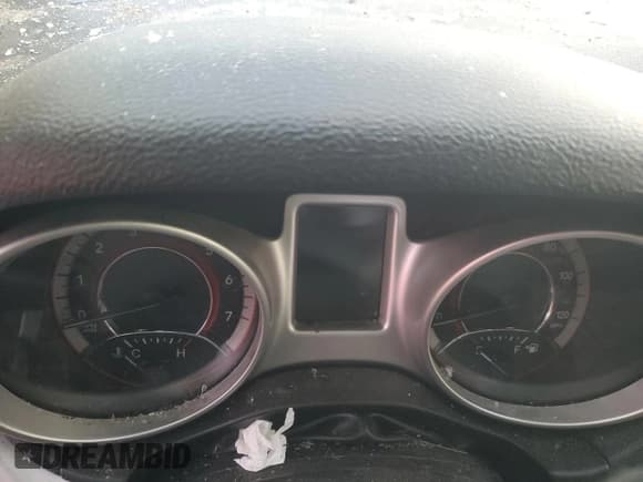 ✅ 2019 Dodge Journey SE • VIN: 3C4PDCBB3KT700958 • Lot: 42611785. Wystawiony na Copart z przebiegiem Nie podano. Bezpłatny archiwum sprzedaży aukcyjnych z USA i szczegółowy raport historii pojazdu na DreamBid. Zdjęcie 9.