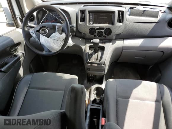 ✅ 2020 Nissan NV200 SV • VIN: 3N6CM0KN8LK706329 • Lot: 68660395. Wystawiony na Copart z przebiegiem Nie podano. Bezpłatny archiwum sprzedaży aukcyjnych z USA i szczegółowy raport historii pojazdu na DreamBid. Zdjęcie 8.