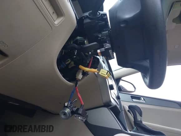 2015 Hyundai Sonata SE with VIN 5NPE24AF2FH048704, listed as a IAAI auction lot 43515291 with 122,077 mi miles and . Bid and sale history available at DreamBid. Image 14.