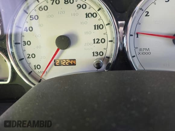 ✅ 2006 Saturn VUE • VIN: 5GZCZ53496S808485 • Lot: 41672526. Wystawiony na IAAI z przebiegiem 212 244 mil. Bezpłatny archiwum sprzedaży aukcyjnych z USA i szczegółowy raport historii pojazdu na DreamBid. Zdjęcie 7.