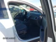 ✅ 2024 Chevrolet Equinox LT • VIN: 3GNAXUEG1RS205272 • Лот: 43643917. Опубликован ранее на IAAI с пробегом 67 352 миль. Бесплатный доступ к архиву аукционных продаж из США и подробный отчёт об истории автомобиля на DreamBid. Изображение 5.