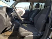 ✅ 2016 Jeep Patriot Sport • VIN: 1C4NJPBA7GD735157 • Lot: 53092685. Listed on Copart with 162,728 mi. Free auction sales archive from the USA and detailed vehicle history report at DreamBid. Image 7.