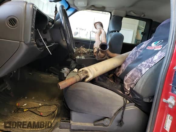 ✅ 2004 Chevrolet Silverado 1500 Z71 • VIN: 1GCEK19T94E206462 • Lot: 65658514. Wystawiony na Copart z przebiegiem 178 493 mil mil. Skorzystaj z bezpłatnego archiwum sprzedaży aukcyjnych z USA i zobacz szczegółowy raport historii pojazdu na DreamBid. Zdjęcie 7.