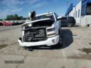 ✅ 2018 Chevrolet Silverado 1500 LT • VIN: 3GCUKREC7JG493305 • Lot: 85098795. Wystawiony na Copart z przebiegiem Nie podano. Bezpłatny archiwum sprzedaży aukcyjnych z USA i szczegółowy raport historii pojazdu na DreamBid. Zdjęcie 14.