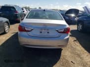 ✅ 2012 Hyundai Sonata SE • VIN: 5NPEC4AC2CH435199 • Lot: 72853584. Listed on Copart with 118,120 mi. Free auction sales archive from the USA and detailed vehicle history report at DreamBid. Image 6.