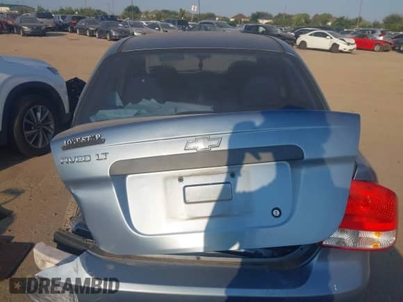 2006 Chevrolet Aveo LT z VIN KL1TG56666B600429, wystawiony jako IAAI lot #43103604 z przebiegiem 83 477 mil mil oraz . Historia ofert i sprzedaży dostępna na DreamBid. Obrazek 16.