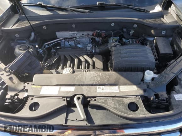 ✅ 2021 Volkswagen Atlas SEL • VIN: 1V2BR2CA2MC528656 • Lot: 86597945. Wystawiony na Copart z przebiegiem 89 788 mil. Bezpłatny archiwum sprzedaży aukcyjnych z USA i szczegółowy raport historii pojazdu na DreamBid. Zdjęcie 12.