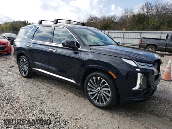 ✅ 2024 Hyundai Palisade Calligraphy • VIN: KM8R7DGE5RU760857 • Лот: 79163984. Опубликован ранее на Copart с пробегом 10 321 миль. Бесплатный доступ к архиву аукционных продаж из США и подробный отчёт об истории автомобиля на DreamBid. Изображение 4.