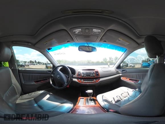 ✅ 2004 Toyota Camry LE • VIN: 4T1BF32K04U588578 • Лот: 42525874. Опубликован ранее на IAAI с пробегом 92 467 миль. Бесплатный доступ к архиву аукционных продаж из США и подробный отчёт об истории автомобиля на DreamBid. Изображение 19.