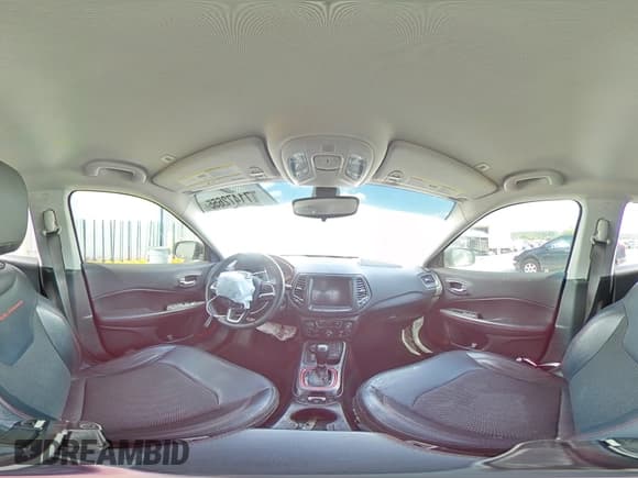 ✅ 2019 Jeep Compass Trailhawk • VIN: 3C4NJDDB3KT617999 • Лот: 71472655. Опубликован ранее на Copart с пробегом 102 850 миль. Бесплатный доступ к архиву аукционных продаж из США и подробный отчёт об истории автомобиля на DreamBid. Изображение 14.