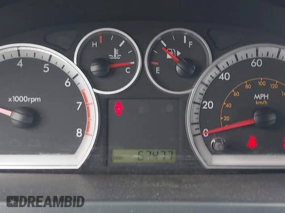 2008 Chevrolet Aveo LS z VIN KL1TD566X8B151512, wystawiony jako IAAI lot #41364928 z przebiegiem 67 477 mil mil oraz . Historia ofert i sprzedaży dostępna na DreamBid. Obrazek 7.