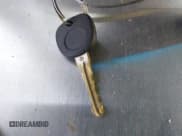 ✅ 2008 Chevrolet Silverado 1500 • VIN: 2GCFC13Y681118367 • Lot: 42632087. Wystawiony na IAAI z przebiegiem 99 623 mil. Bezpłatny archiwum sprzedaży aukcyjnych z USA i szczegółowy raport historii pojazdu na DreamBid. Zdjęcie 11.