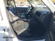 ✅ 2011 Jeep Patriot Latitude X • VIN: 1J4NT4GB1BD165542 • Lot: 41737946. Wystawiony na IAAI z przebiegiem 144 648 mil. Bezpłatny archiwum sprzedaży aukcyjnych z USA i szczegółowy raport historii pojazdu na DreamBid. Zdjęcie 5.