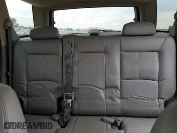 ✅ 2007 Saturn VUE V6 • VIN: 5GZCZ53477S874258 • Lot: 82225855. Wystawiony na Copart z przebiegiem 171 854 mil. Bezpłatny archiwum sprzedaży aukcyjnych z USA i szczegółowy raport historii pojazdu na DreamBid. Zdjęcie 10.