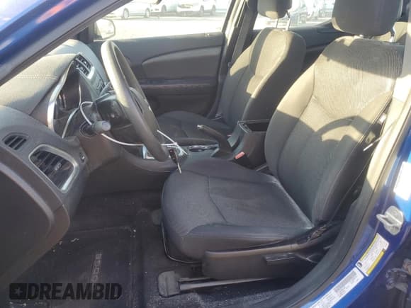 ✅ 2014 Dodge Avenger SE • VIN: 1C3CDZAB8EN119807 • Лот: 73813134. Опубликован ранее на Copart с пробегом 106 008 миль. Бесплатный доступ к архиву аукционных продаж из США и подробный отчёт об истории автомобиля на DreamBid. Изображение 7.