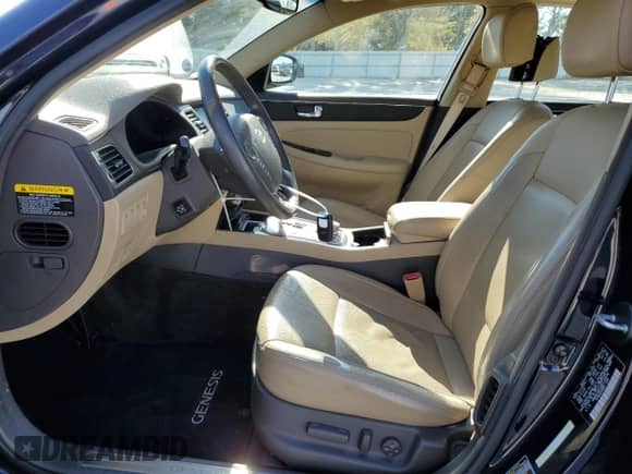 2011 Hyundai Genesis with VIN KMHGC4DEXBU120978, listed as a Copart auction lot 85598515 with 107,128 mi miles and Salvage title. Bid and sale history available at DreamBid. Image 7.