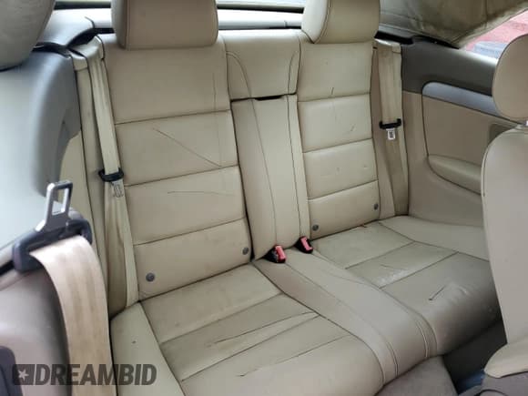 ✅ 2007 Audi A4 2.0T • VIN: WAUAF48H87K014759 • Lot: 45568695. Wystawiony na Copart z przebiegiem 144 736 mil. Bezpłatny archiwum sprzedaży aukcyjnych z USA i szczegółowy raport historii pojazdu na DreamBid. Zdjęcie 10.