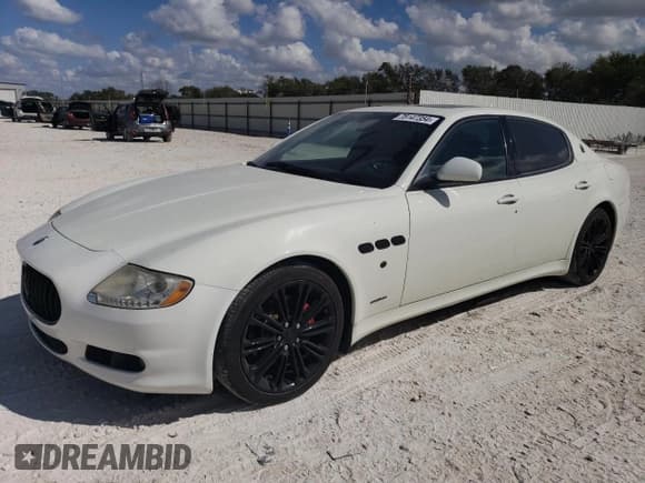 ✅ 2011 Maserati Quattroporte • VIN: ZAM39FKA2B0054362 • Lot: 78147354. Listed on Copart with 43,289 mi. Free auction sales archive from the USA and detailed vehicle history report at DreamBid. Image 1.