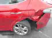 2017 Hyundai Elantra Limited с VIN KMHD84LF7HU116068, выставлен на аукционе IAAI как лот 42064666 с пробегом 88 165 миль миль и . История ставок и продаж доступна на DreamBid. Изображение 6.