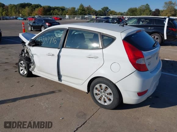 ✅ 2017 Hyundai Accent SE • VIN: KMHCT5AE6HU338434 • Лот: 43397886. Опубликован ранее на IAAI с пробегом 140 361 миль. Бесплатный доступ к архиву аукционных продаж из США и подробный отчёт об истории автомобиля на DreamBid. Изображение 3.