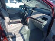 ✅ 2012 Toyota Sienna XLE • VIN: 5TDDK3DC7CS033189 • Lot: 42814115. Listed on IAAI with 260,566 mi. Free auction sales archive from the USA and detailed vehicle history report at DreamBid. Image 5.