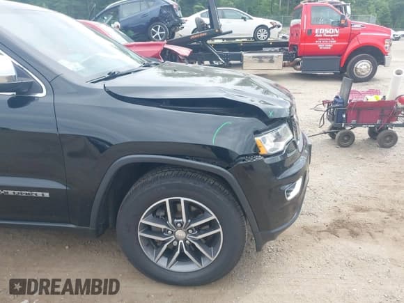 ✅ 2018 Jeep Grand Cherokee Limited • VIN: 1C4RJFBG8JC470665 • Лот: 42989811. Опубликован ранее на IAAI с пробегом 128 978 миль. Бесплатный доступ к архиву аукционных продаж из США и подробный отчёт об истории автомобиля на DreamBid. Изображение 17.