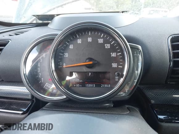 ✅ 2018 MINI Clubman Cooper S • VIN: WMWLN9C55J2E50954 • Lot: 42815956. Listed on IAAI with 157,000 mi. Free auction sales archive from the USA and detailed vehicle history report at DreamBid. Image 7.