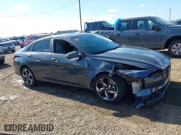 ✅ 2023 Hyundai Elantra Limited • VIN: KMHLP4AG1PU573807 • Lot: 43105632. Listed on IAAI with 39,781 mi. Free auction sales archive from the USA and detailed vehicle history report at DreamBid. Image 13.