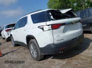 ✅ 2022 Chevrolet Traverse LT • VIN: 1GNERHKW3NJ110710 • Lot: 42376558. Wystawiony na IAAI z przebiegiem 79 115 mil. Bezpłatny archiwum sprzedaży aukcyjnych z USA i szczegółowy raport historii pojazdu na DreamBid. Zdjęcie 3.