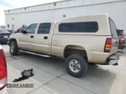 ✅ 2004 GMC Sierra 2500HD SLE • VIN: 1GTHK23124F110936 • Lot: 62919835. Listed on Copart with Not provided. Free auction sales archive from the USA and detailed vehicle history report at DreamBid. Image 2.