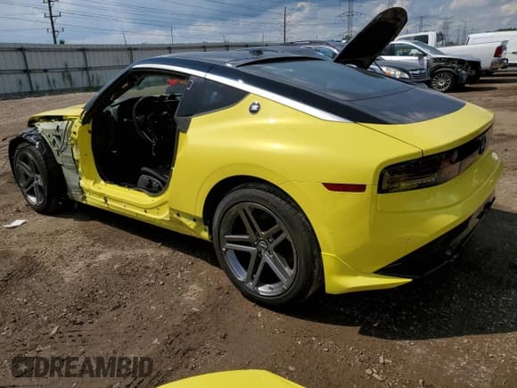 ✅ 2024 Nissan Z Sport • VIN: JN1BZ4AH8RM367084 • Lot: 61753135. Listed on Copart with 441 mi. Free auction sales archive from the USA and detailed vehicle history report at DreamBid. Image 2.