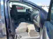 2015 Nissan Frontier SV z VIN 1N6AD0ER6FN702722, wystawiony jako IAAI lot #43340937 z przebiegiem 138 924 mil mil oraz . Historia ofert i sprzedaży dostępna na DreamBid. Obrazek 5.