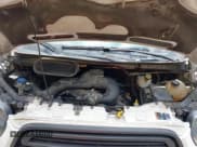 ✅ 2017 Ford Transit • VIN: 1FTYR1ZM8HKB53620 • Lot: 42345715. Wystawiony na IAAI z przebiegiem 223 303 mil. Bezpłatny archiwum sprzedaży aukcyjnych z USA i szczegółowy raport historii pojazdu na DreamBid. Zdjęcie 10.