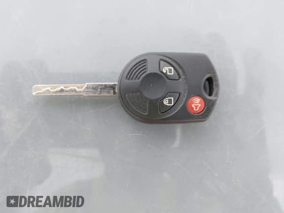 ✅ 2013 Ford Escape SE • VIN: 1FMCU0G91DUD85875 • Lot: 41987751. Listed on IAAI with 24,763 mi. Free auction sales archive from the USA and detailed vehicle history report at DreamBid. Image 11.