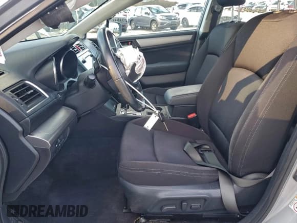 ✅ 2015 Subaru Legacy Premium • VIN: 4S3BNAC68F3026675 • Lot: 95018625. Listed on Copart with 47,910 mi. Free auction sales archive from the USA and detailed vehicle history report at DreamBid. Image 7.