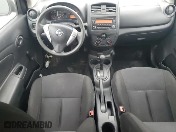 ✅ 2018 Nissan Versa SV • VIN: 3N1CN7AP4JL804960 • Лот: 93327645. Опубликован ранее на Copart с пробегом 103 991 миль. Бесплатный доступ к архиву аукционных продаж из США и подробный отчёт об истории автомобиля на DreamBid. Изображение 8.