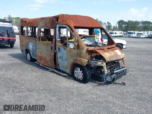 ✅ 2021 Ram ProMaster Window Van • VIN: 3C6MRVUG7ME587488 • Лот: 38417096. Опубликован ранее на IAAI с пробегом Не указан. Бесплатный доступ к архиву аукционных продаж из США и подробный отчёт об истории автомобиля на DreamBid. Изображение 1.