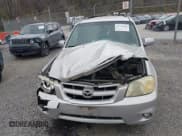 ✅ 2005 Mazda Tribute LX • VIN: 4F2CZ94105KM04843 • Лот: 43729640. Опубликован ранее на IAAI с пробегом 172 641 миль. Бесплатный доступ к архиву аукционных продаж из США и подробный отчёт об истории автомобиля на DreamBid. Изображение 6.