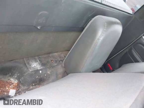 2004 Chevrolet Silverado 1500 Work Truck with VIN 1GCEC14XX4Z201304, listed as a IAAI auction lot 41462671 with 131,083 mi miles and . Bid and sale history available at DreamBid. Image 8.