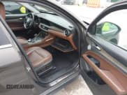 ✅ 2018 Alfa Romeo Stelvio Ti • VIN: ZASFAKBN0J7B94301 • Lot: 42248108. Wystawiony na IAAI z przebiegiem 89 485 mil. Bezpłatny archiwum sprzedaży aukcyjnych z USA i szczegółowy raport historii pojazdu na DreamBid. Zdjęcie 5.