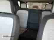 2020 Chevrolet Equinox LT z VIN 2GNAXKEV9L6140437, wystawiony jako Copart lot #89467805 z przebiegiem 118 515 mil mil oraz Czysty tytuł • Clean title. Historia ofert i sprzedaży dostępna na DreamBid. Obrazek 10.