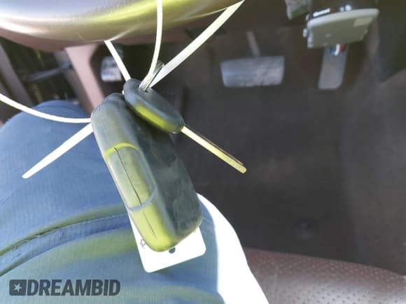 ✅ 2015 Chevrolet Silverado 1500 LT • VIN: 3GCUKREC9FG257374 • Lot: 43346309. Wystawiony na IAAI z przebiegiem 103 652 mil. Bezpłatny archiwum sprzedaży aukcyjnych z USA i szczegółowy raport historii pojazdu na DreamBid. Zdjęcie 11.