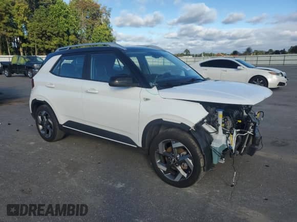 2024 Hyundai Venue Limited z VIN KMHRC8A33RU321019, wystawiony jako Copart lot #82492705 z przebiegiem 26 884 mil mil oraz Szkoda całkowita • Salvage title. Historia ofert i sprzedaży dostępna na DreamBid. Obrazek 4.